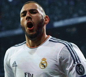 Real Madrid's new contract with Karim Benzema