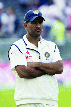 Dhoni blames top-order for poor show