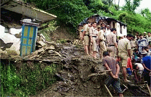 Seven killed in landslide in Uttarakhand