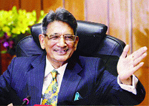 Independence of judiciary non-negotiable: CJI
