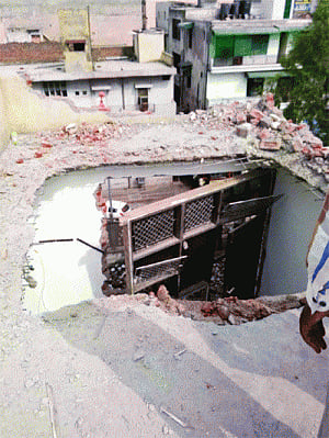 NMC comes down on illegal built-ups like a ton of bricks
