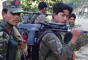 3 Maoists surrender in Bastar
