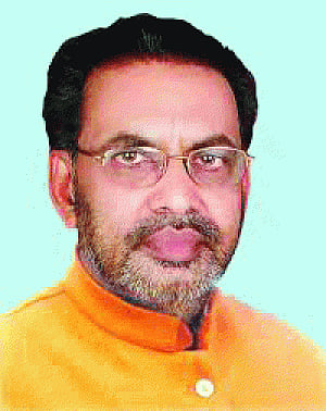 Guj farmers role models, says Agriculture Minister