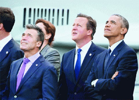 US forms 10-nation coalition to battle ISIS