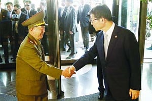 North Korea's No 2 visits South for rare talks