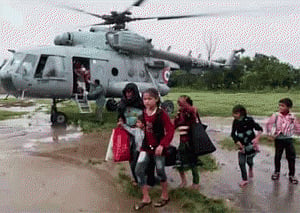 Stonepelters target choppers, planes in relief operations