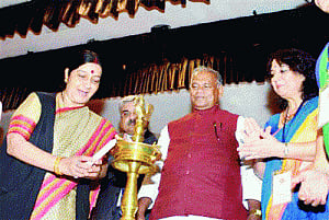 Nalanda varsity opens after 800 yrs