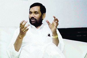 Bypoll results no indicator of things to come: Paswan