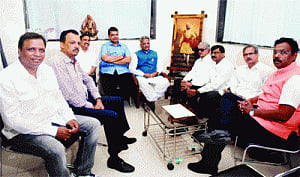 At last, Sena-BJP ties solemnized
