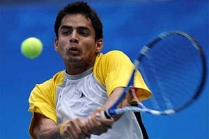 Sanam moves to singles quarterfinals