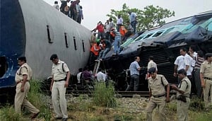 12 killed, 45 injured in train collision near Gorakhpur
