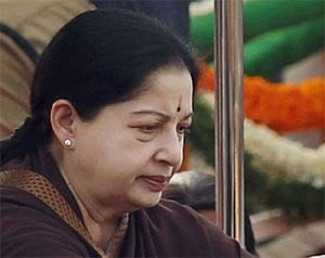 DMK condemns violence by AIADMK workers