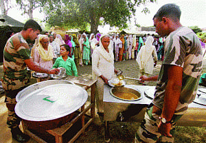 Pakistan again lets guns do the talking