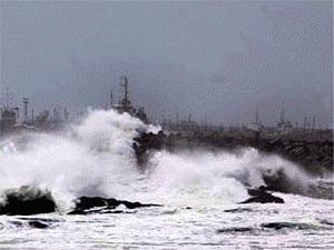 68,000 evacuated in Odisha as Cyclone Hudhud lands in AP
