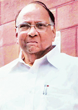 Pawar praises Uddhav, sparks talks of changing political equation