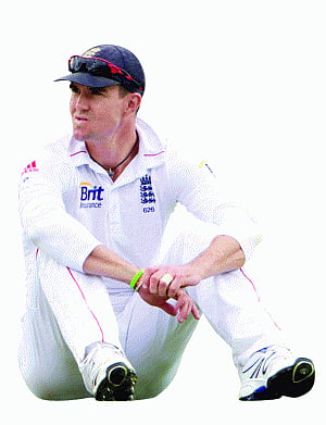 Gooch rubbishes Pietersen's allegations about Flower