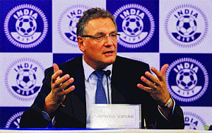 FIFA, government assure help to AIFF