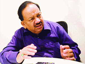 Centre mulls to increase UG, PG medical seats