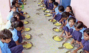 Over Rs 7.5-cr released for mid-day meals at Delhi schools