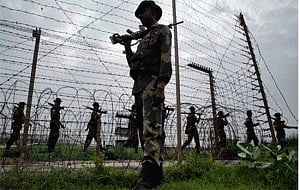 Pak violates ceasefire along IB in Samba, targets BoP