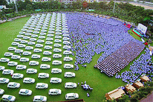 Surat diamond baron spreads his wings