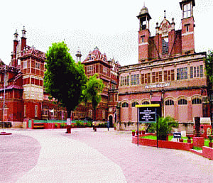 Antiques stolen as Vadodara museum rests for festivals