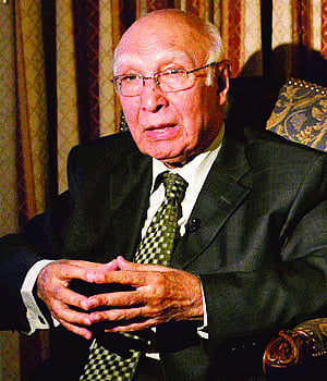 Will not allow India to resolve Kashmir issue in its way: Pak