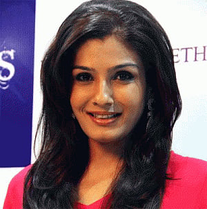 Raveena turns 40, looks forward to 'many things'