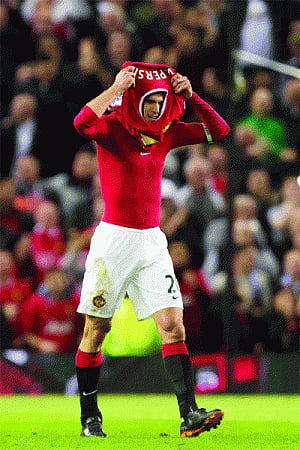 RVP salvages draw for Man U