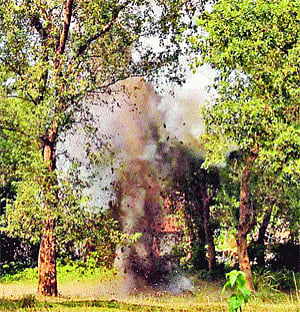 Naqvi heads for killing fields of West Bengal
