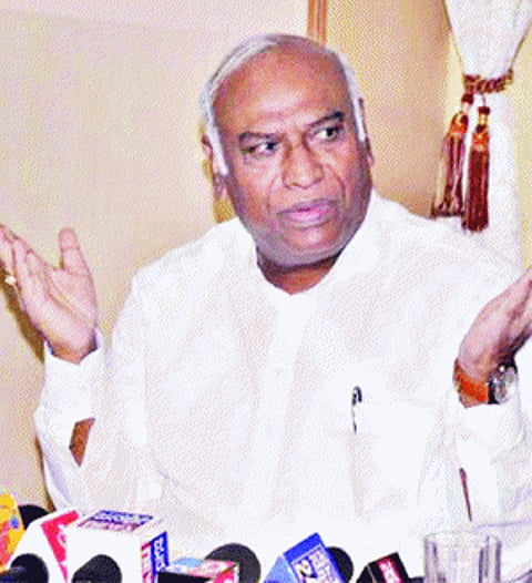 Kharge to be on CIC selection committee