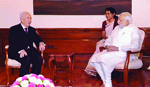 Former Israeli Prez meets PM Modi to strengthen ties