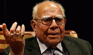 Jethmalani advocates Musharraf formula on Kashmir
