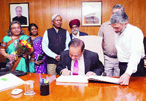 Harsh Vardhan pitches scientific research for common man's benefit
