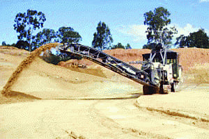 MinesMin discuss illegal sand mining with States, seeks action taken report
