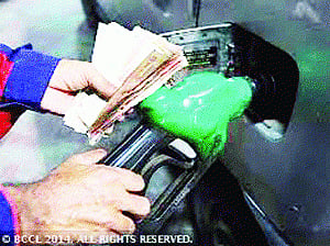 Global crude hitting 4-yr low a boon for India as petrol, diesel prices may fall