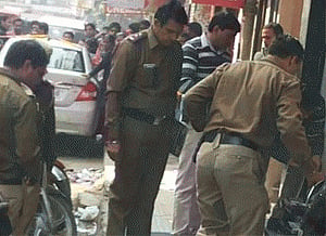 Robbers loot cash van of over Rs 1cr, kill ATM security guard