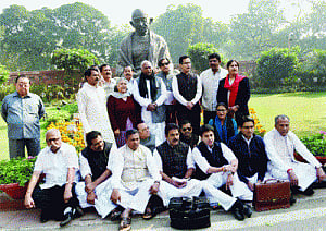 Sakshi Maharaj regrets Godse remark