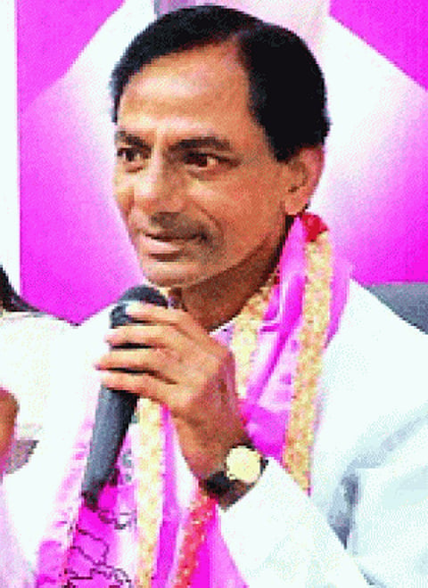 KCR wants train's name changed to 'Telangana Express'