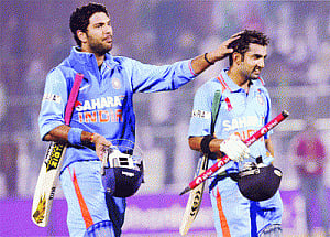 BCCI retainership: Bhuvi enters Grade A; Gauti, Yuvi dumped