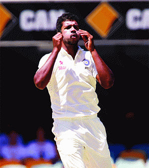 Ishant, Aaron arrived late at Gabba on 4th morning: report