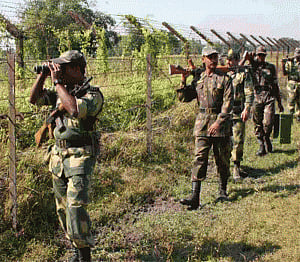 Pak violates ceasefire twice along IB in Jammu, Kathua