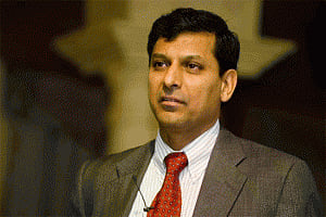 RBI targeting inflation over medium term: Rajan