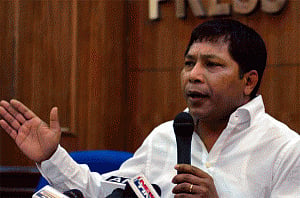 Sangma calls for unified war against home-bred terrorists