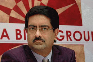 UltraTech to expand capacity to 71.2 MT by Mar'16: KM Birla