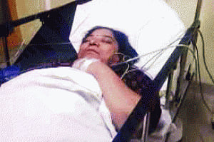 School head on her way to receive Prez Medal robbed, hospitalized