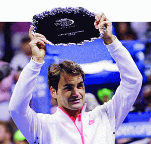 Federer shrugs off retirement talk