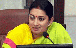 After legal notice, Irani dares Rahul to send her behind bars