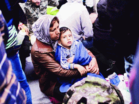 'Thousands continue to pour into Germany'