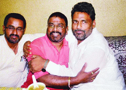 Bihar polls: Pappu's party magnet for the heartbroken